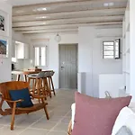 Hotel apartamentowy Ciel Paros 4*