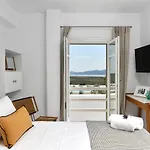 Hotel apartamentowy Ciel Paros 4*