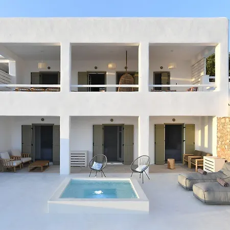 Ciel Paros 4*