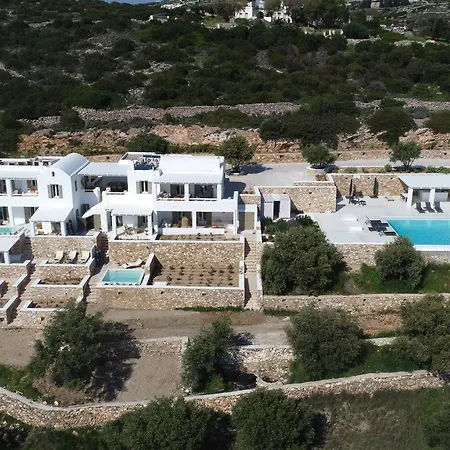 Ciel Paros شقة فندقية