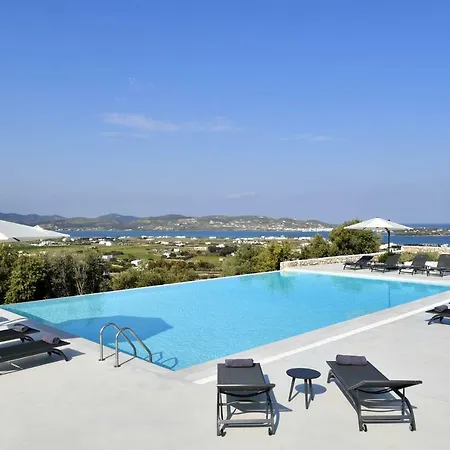 Ciel Paros Πούντα